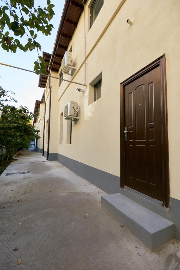 Stanford Aparthotel Bukarest Exterior foto